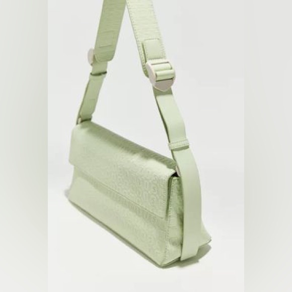 (SOLD)HVISK Rally Keyboard Baguette Bag🥝 Perfect for SPRING & SUMMER - Picture 3 of 12